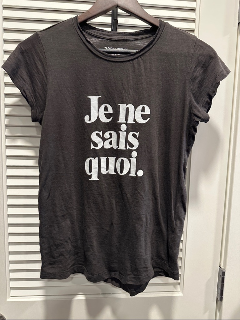 Zadig & Voltaire Gray Tee with White "Je ne sais quoi." Print